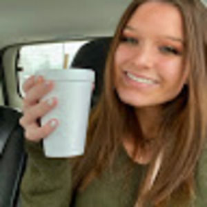 Meet your Posher, Maya